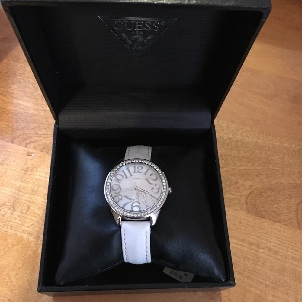 Guess Watch